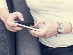 婚活アプリで使えるメッセージの例文は？
